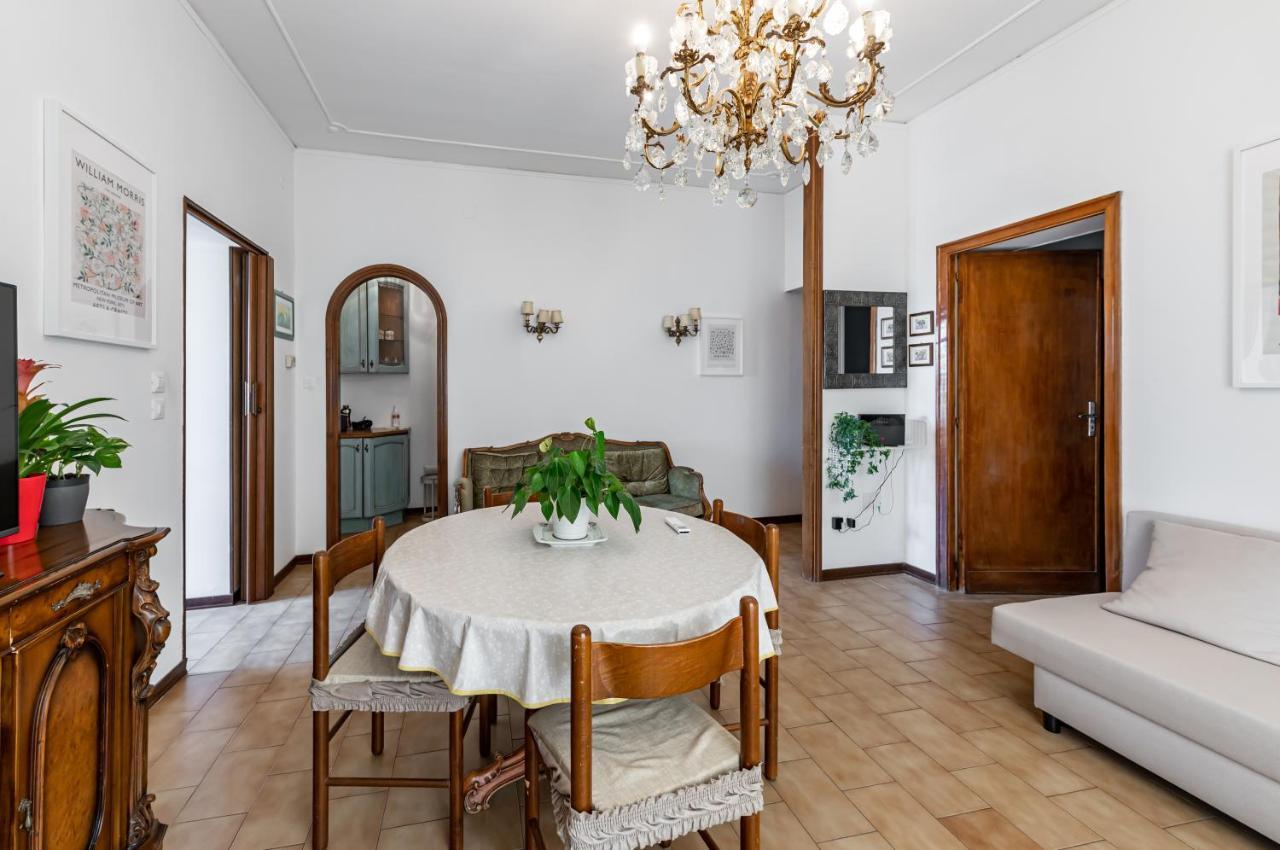 Central Station Terrace Apartment Near The Sea เปสการา ภายนอก รูปภาพ